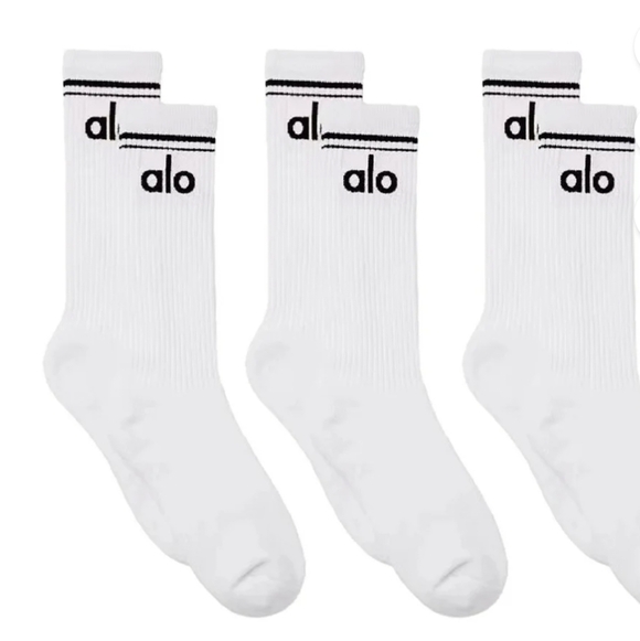3-PacknALO Yoga White Crew Socks - Picture 5 of 6
